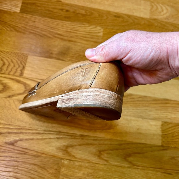 Frye Otis Penny Loafer in Camel size 7.5 leather flats preppy vintage - Picture 6 of 8